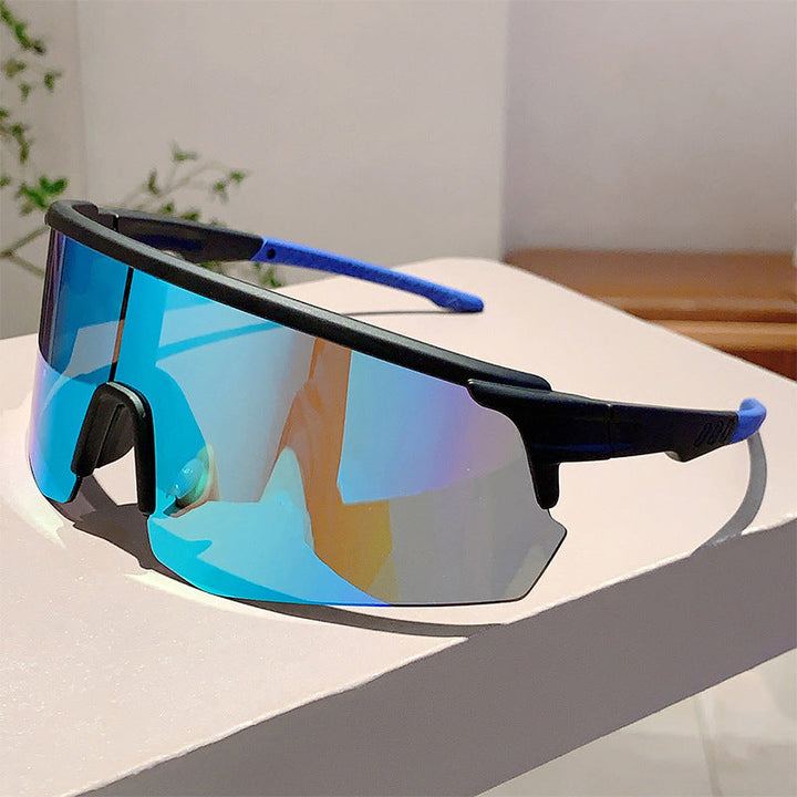 Unisex nan sporty performance sunglasses with continuous visor lens and shatterproof polycarbonate lens Kalsten