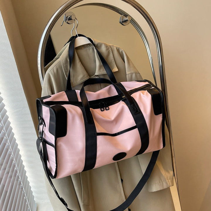 Sporty leisure duffel bag with durable material and adjustable shoulder strap Kalsten