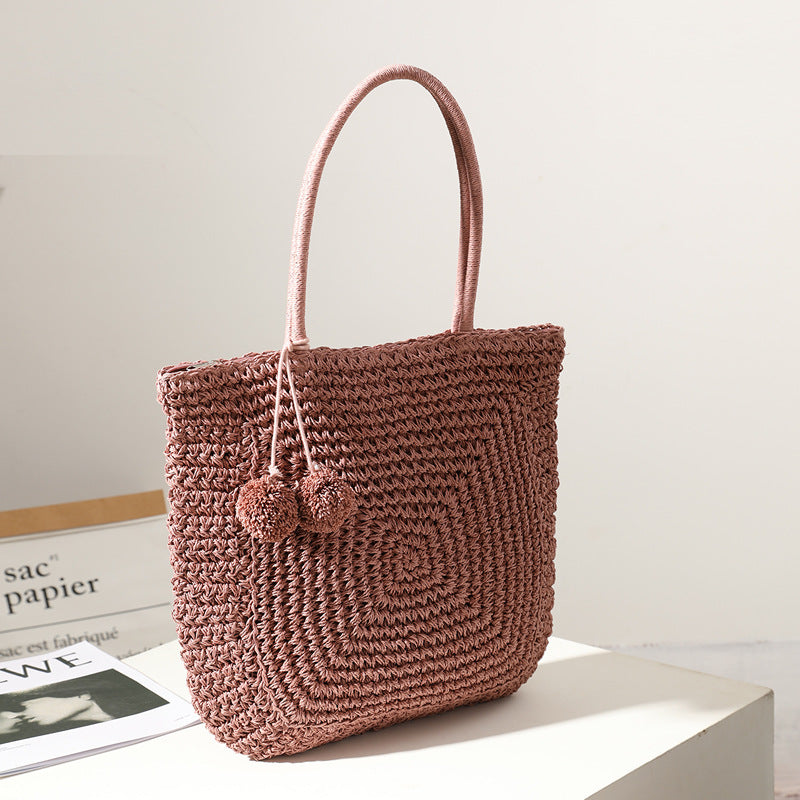 Handmade straw bag with pompom details Kalsten