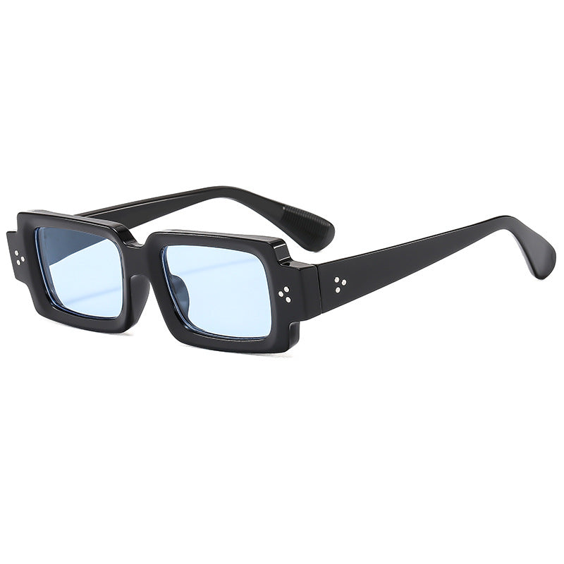 Women Fashionable oversized sunglasses with futuristic design Kalsten