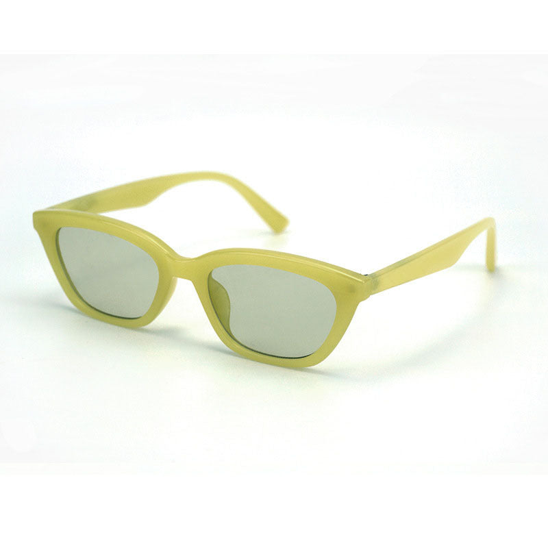 Women's Fashion Cat-Eye Sunglasses with Elegant Transparent Frame Kalsten