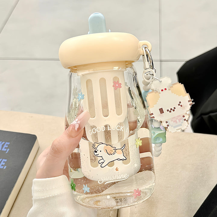 Ladies drinking container with unique design and integrated straw Kalsten