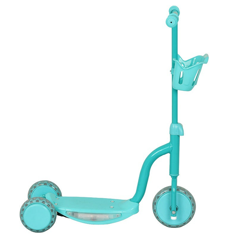 Lightweight Interactive Trike Scooter Kalsten