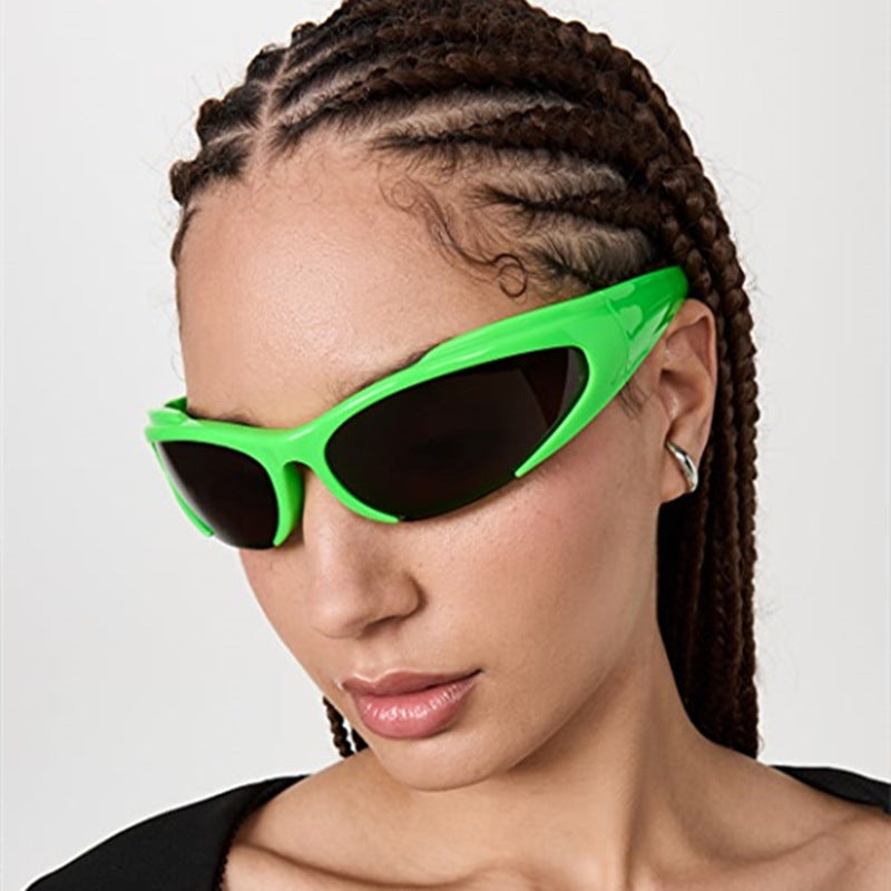 Ladies sporty UV protection sunglasses with aerodynamic design Kalsten