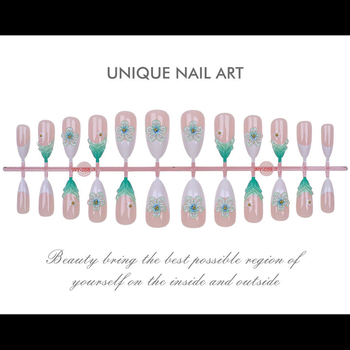 Floral-Embellished Press-On Nail Set Kalsten