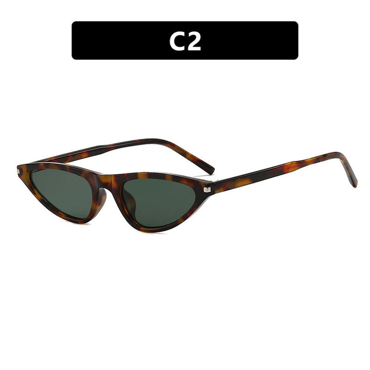 Ladies Cat-Eye Sunglasses with elegant plastic frame and UV protection Kalsten