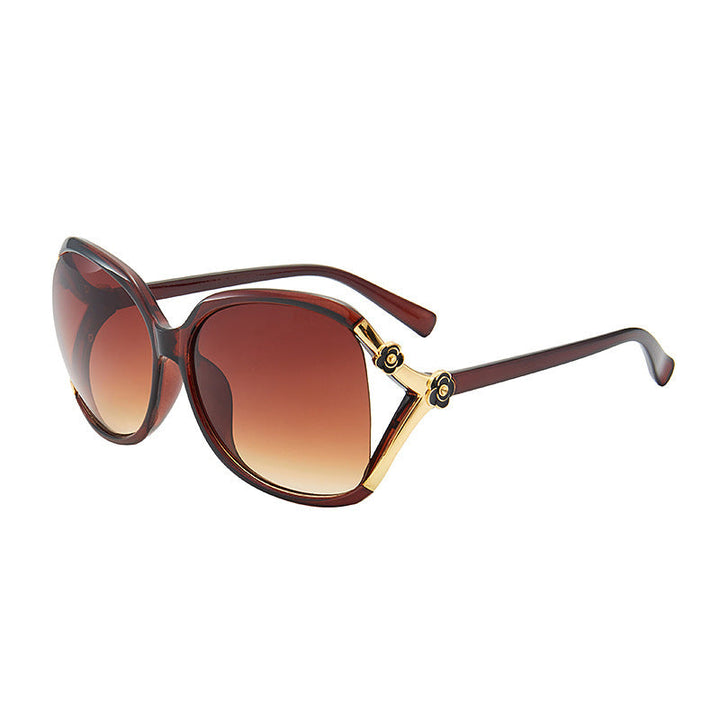 Women's large cat-eye sunglasses with decorative accents Kalsten