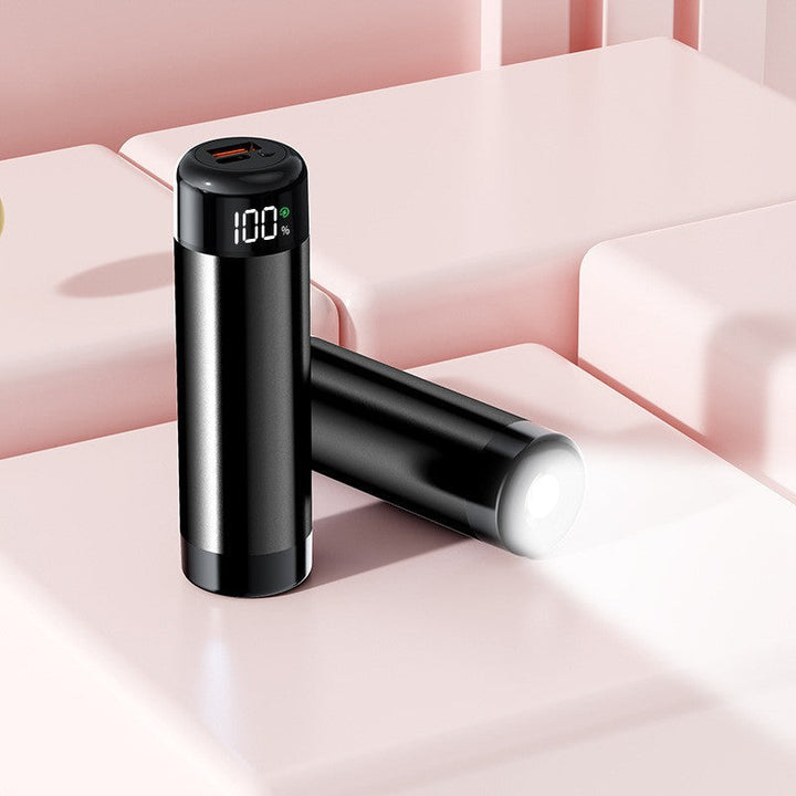 Power bank with digital charging display and integrated flashlight Kalsten