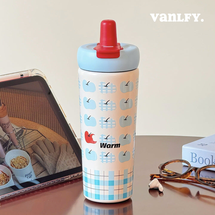 Women's insulated drinking bottle with innovative silicone cap and cheerful Kalsten motif