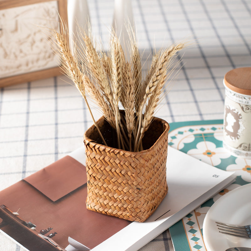 Handcrafted Square Wicker Storage Container Kalsten