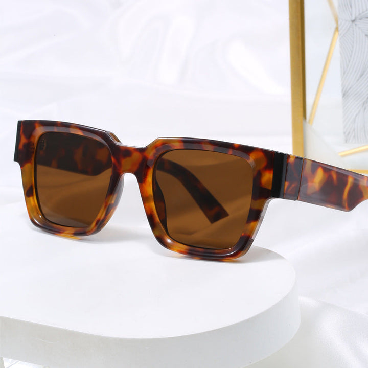 Ladies stylish square sunglasses with polarized lenses Kalsten