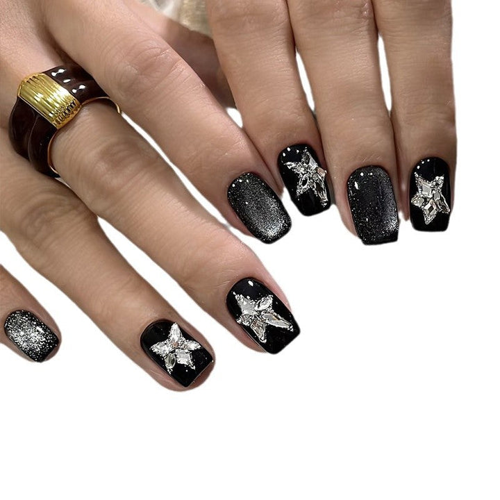 Glamorous Artificial Nail Tips with Rhinestone Details Kalsten