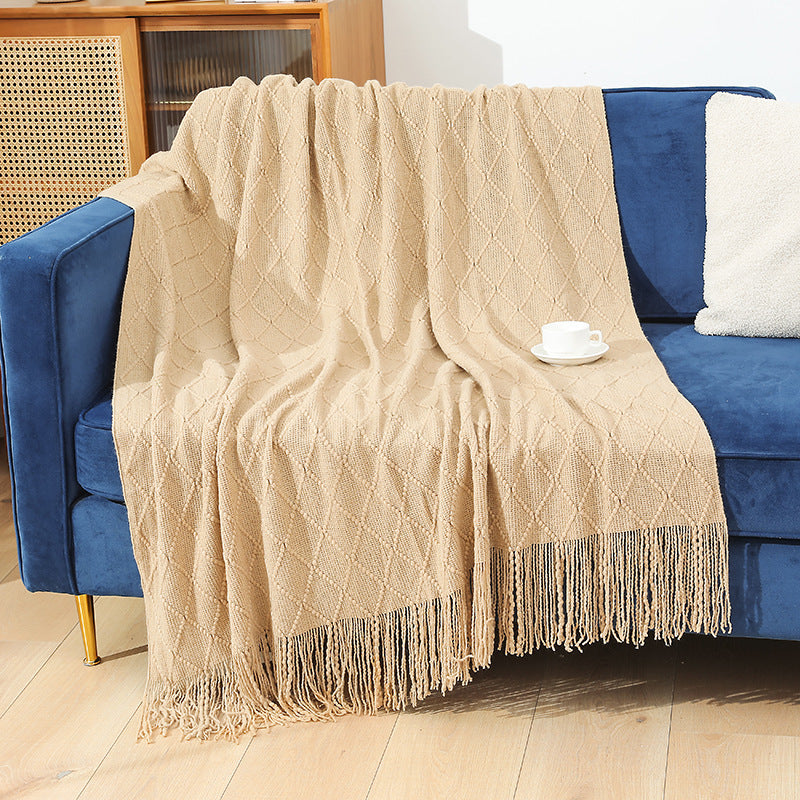 Women High-quality and stylish fleece blanket with modern textured pattern Kalsten