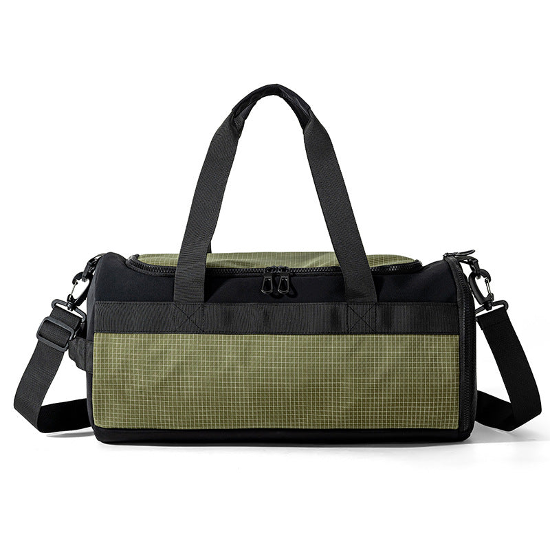 Practical sports and travel bag with ergonomic details Kalsten