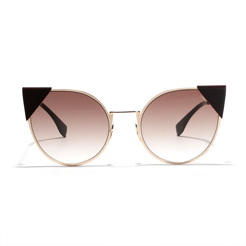 Women's fashionable Cat-Eye sunglasses with stylish accents Kalsten