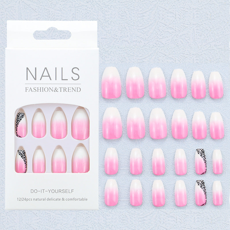 Artistic Graphic Press-On Nail Set Kalsten