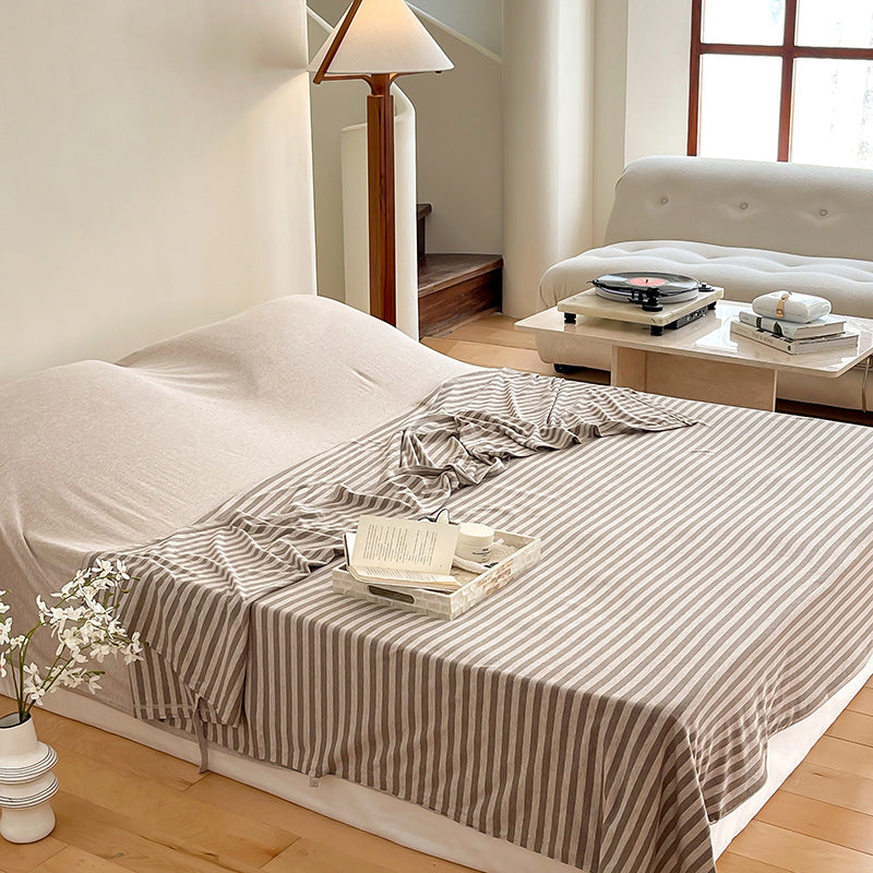 Women's living room blanket made of high-quality cotton with fine stripes Kalsten