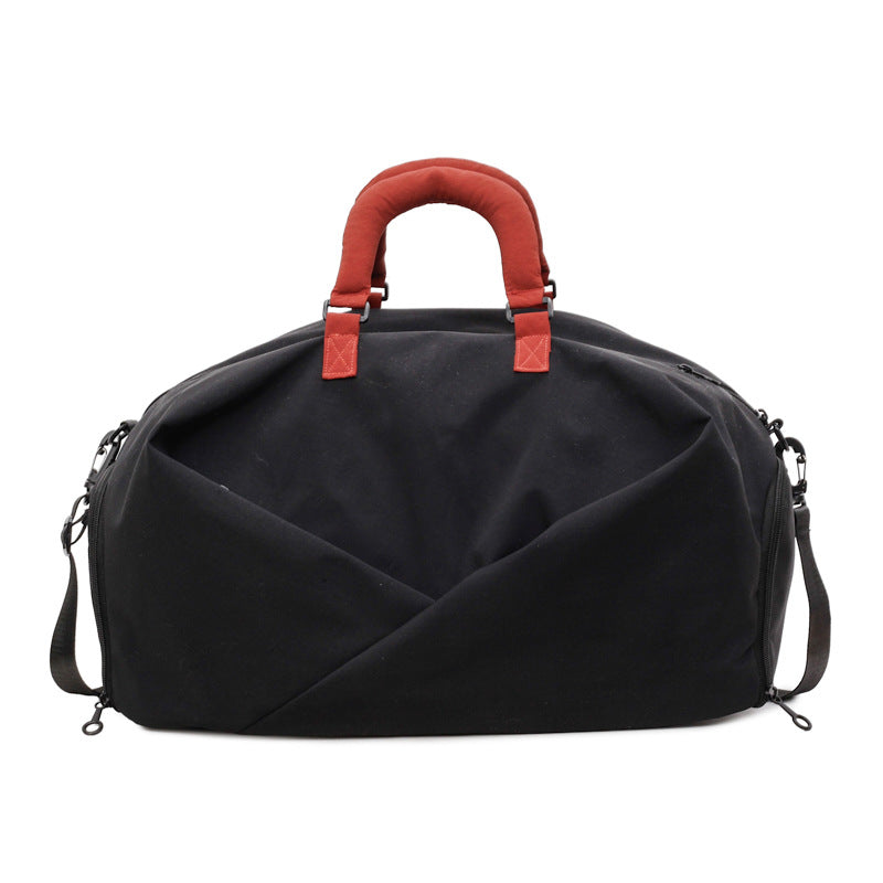 Stylish travel bag with ergonomic design Kalsten