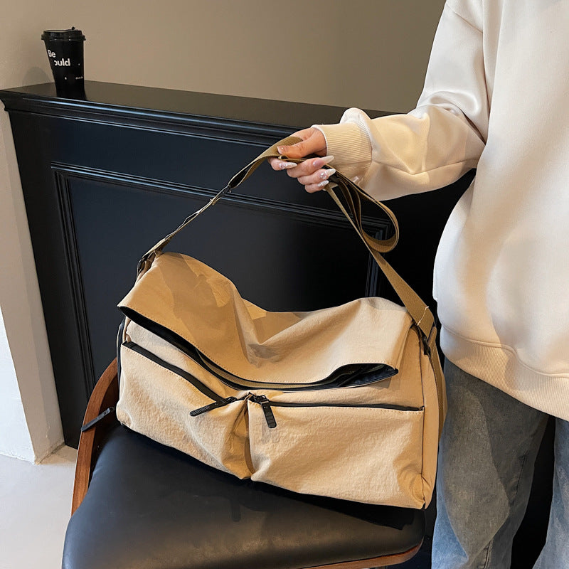 Sporty Shoulder Bag Kalsten