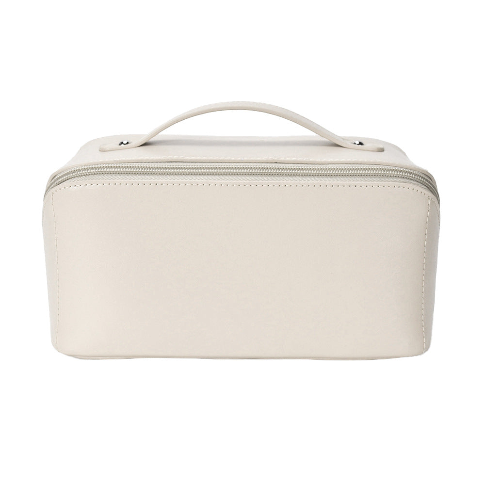 Luxurious cosmetic bag in minimalist design Kalsten