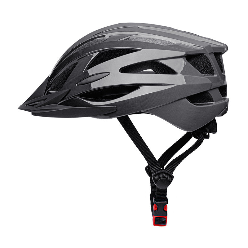 Bike helmet with innovative ventilation technology Kalsten