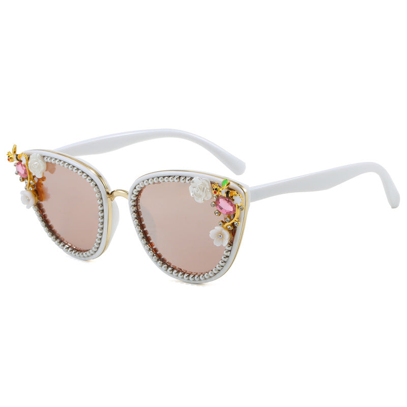 Ladies Glamorous Cat-Eye Sunglasses with Floral Decorations Kalsten