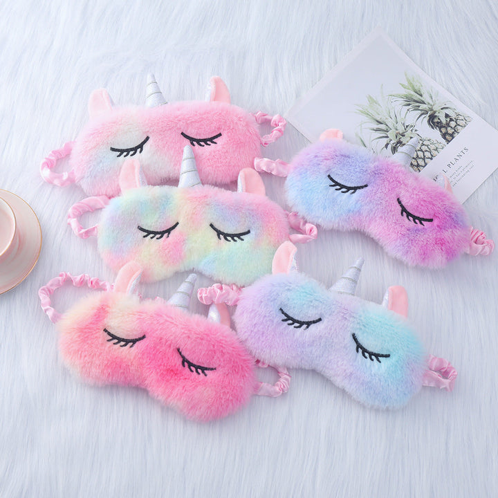 Women's plush-filled unicorn sleep mask with 3D horn, embroidered eyelashes and adjustable satin band Kalsten