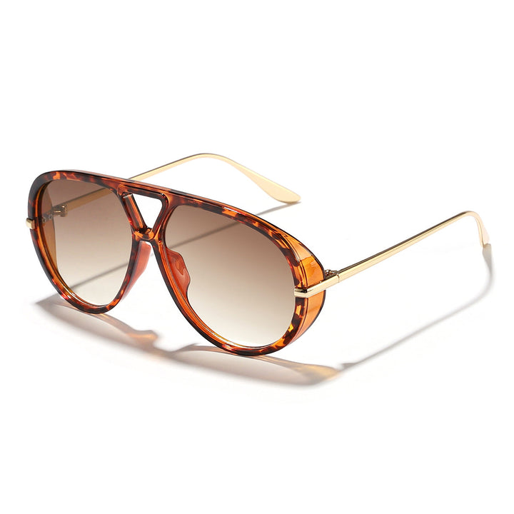 Ladies sporty sunglasses in striking pilot style Kalsten
