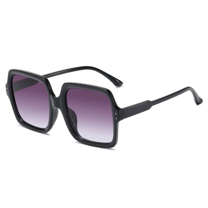 Women’s trendy oversized sunglasses with modern design Kalsten