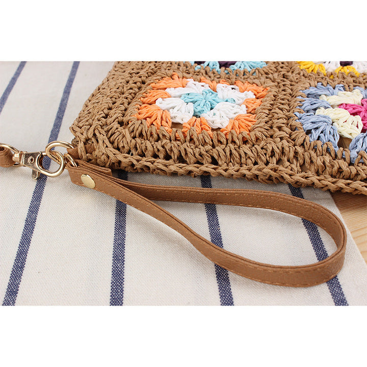 Hand-knotted shoulder bag with colorful floral pattern Kalsten