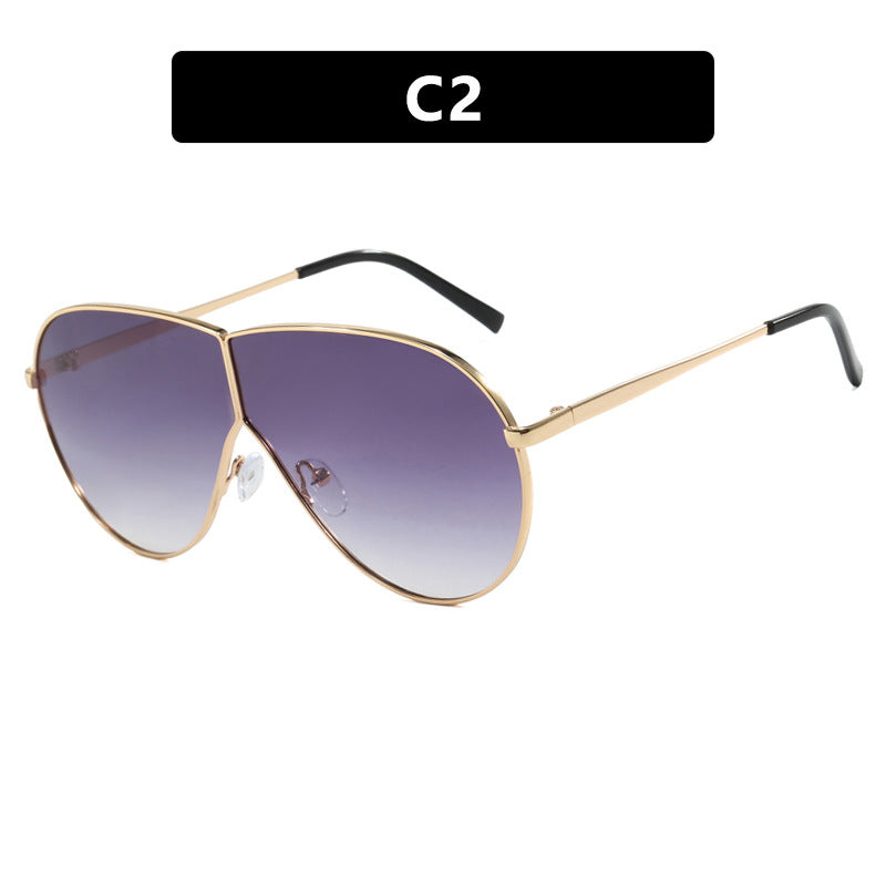Women's pilot sunglasses with elegant golden frame and blue lenses Kalsten