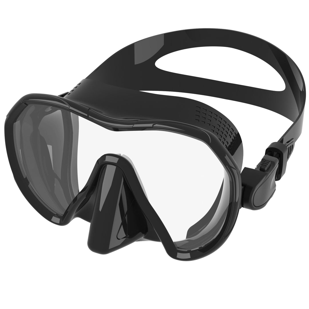 Diving mask with secure fit and innovative anti-fog system Kalsten