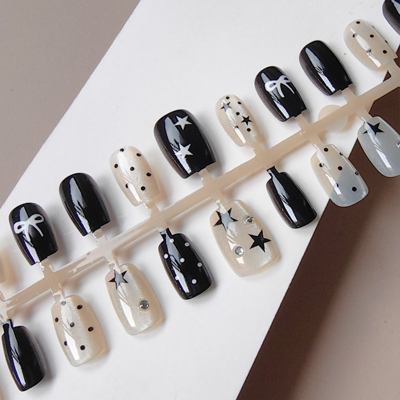 Glamorous Artificials Nails In Star Design Kalsten