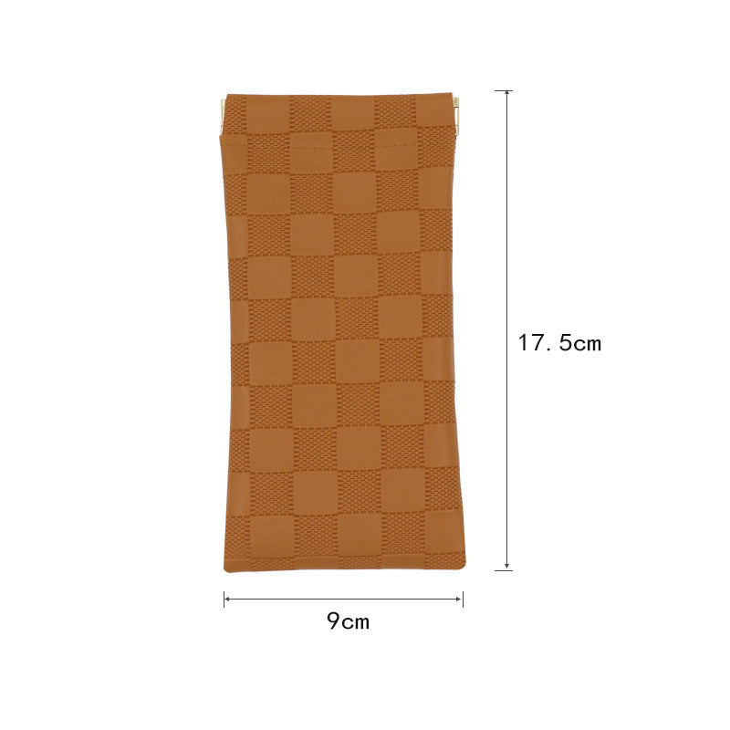 Fashionable Checkered Pouch Kalsten