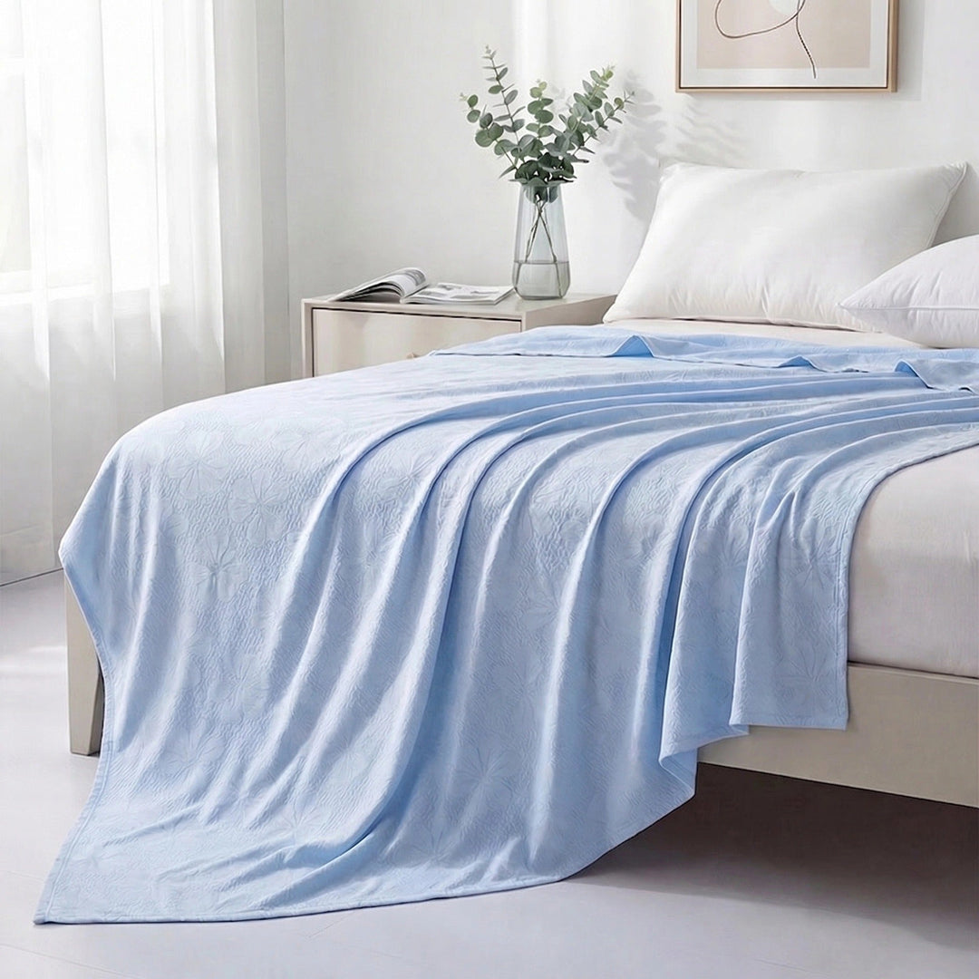 Ladies high-quality Jacquard blanket Bowlift
