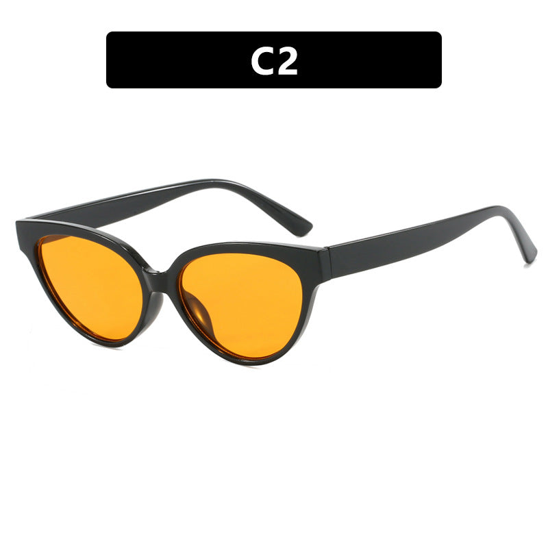 Ladies Cat-Eye Sunglasses with Luxurious Pattern and UV Protection Kalsten