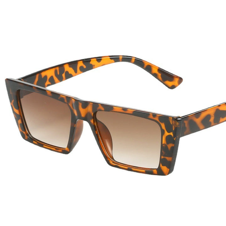 Women's geometric sunglasses with trendy, square frame Kalsten