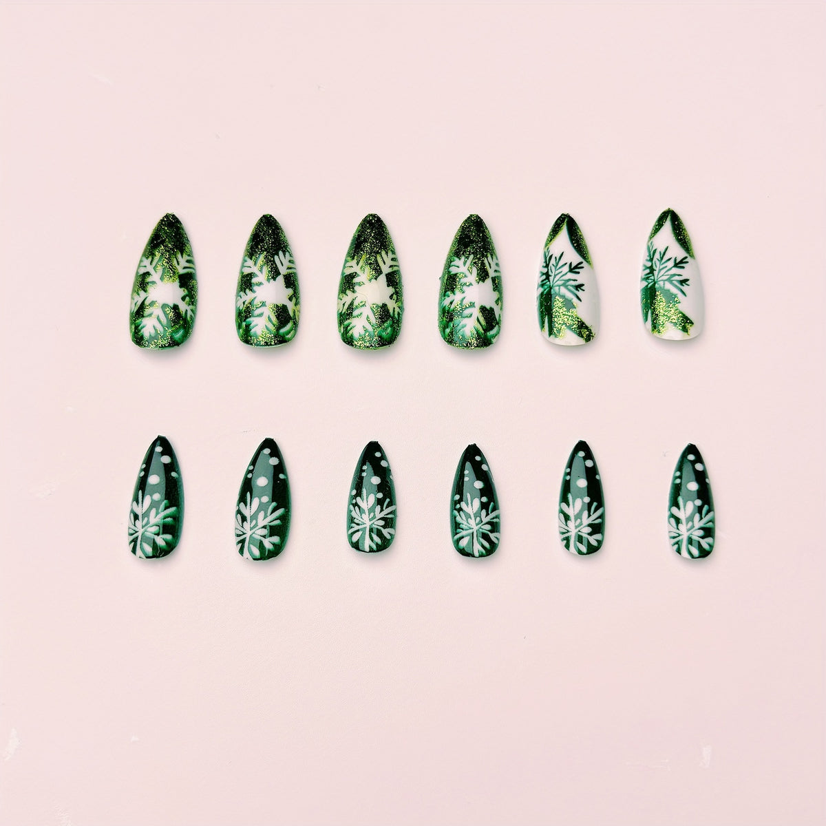 Festive Winter-Themed Nail Art Acalora 1788155575