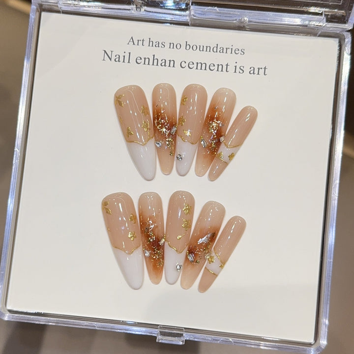 Artificial nails with noble accents Kalsten