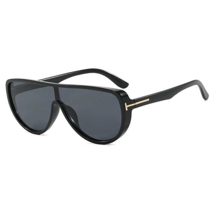 Women's elegant oversized sunglasses with striking design and UV protection Kalsten