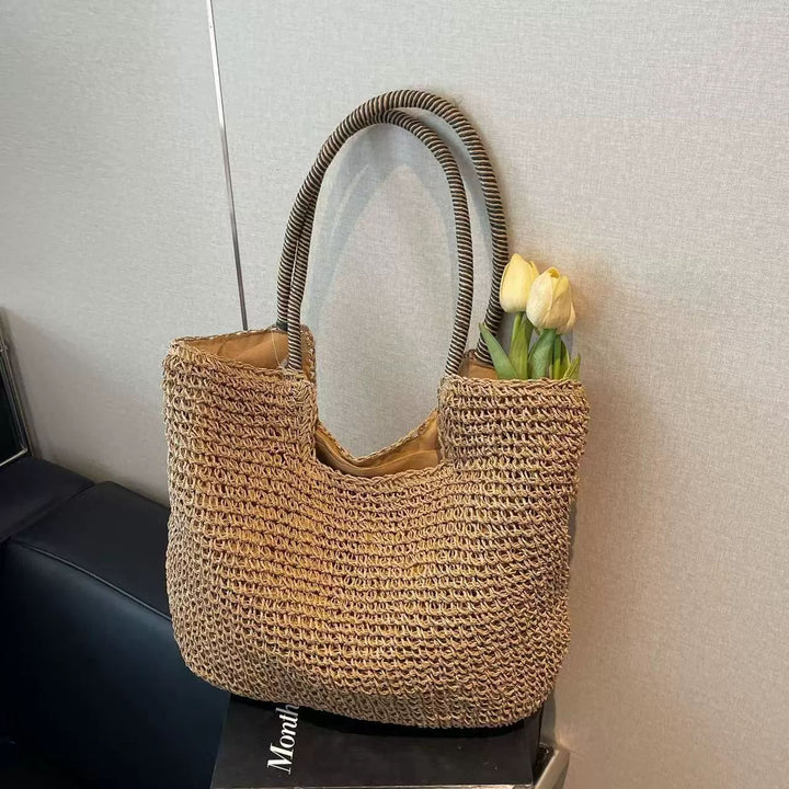 Hand-knotted tote bag with delicate design Kalsten
