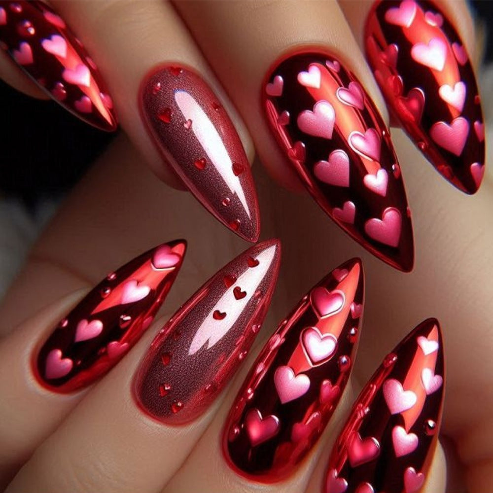 Artificial nails with romantic heart design and fine accents Acalora