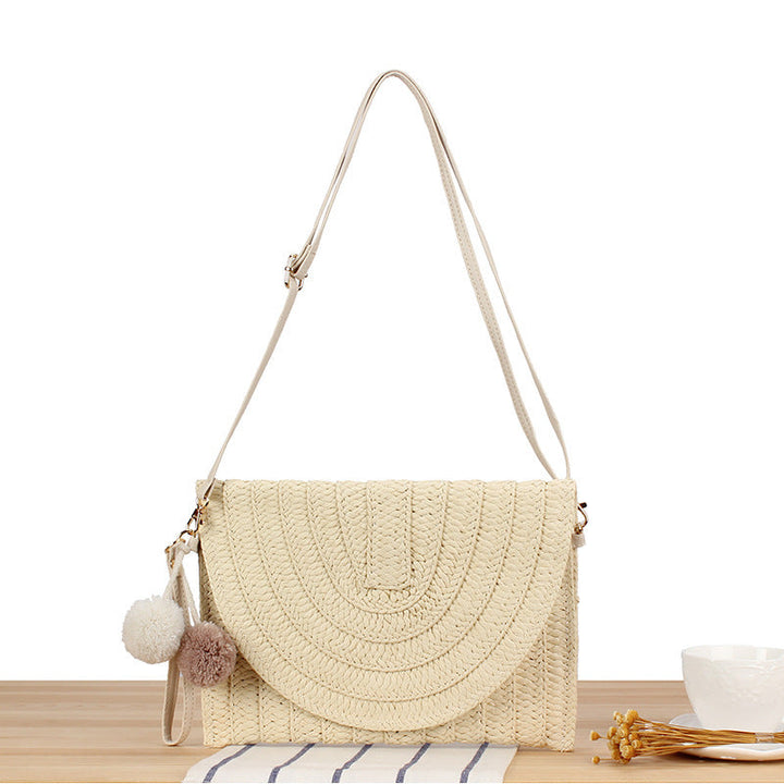 Fashionable Shoulder Bag Made of Braided Straw Kalsten