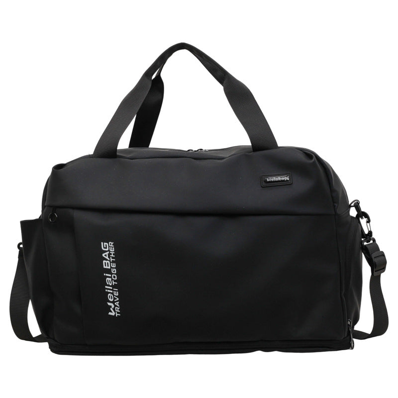 Travel and Sports Bag with Water-Repellent Material and Many Compartments Kalsten