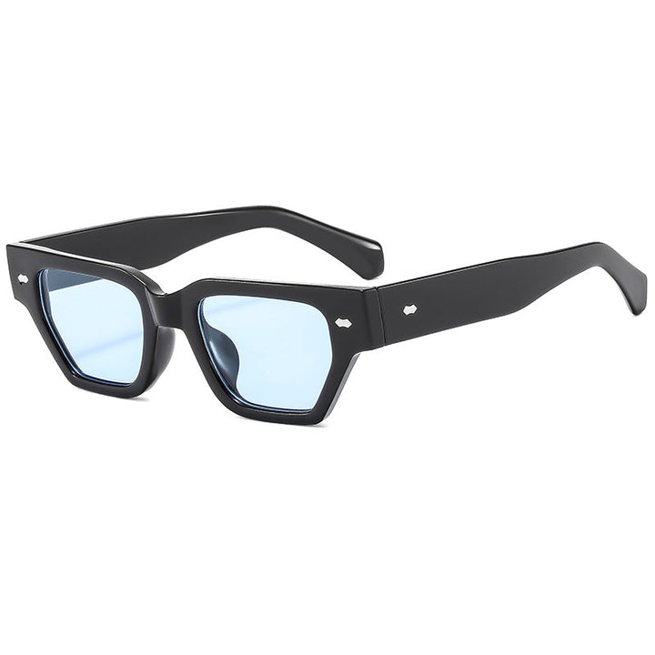 Women’s sunglasses in modern, geometric design with glare-free lenses Kalsten