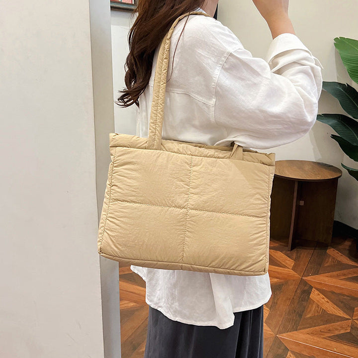 Elegant Padded Shoulder Bag Kalsten