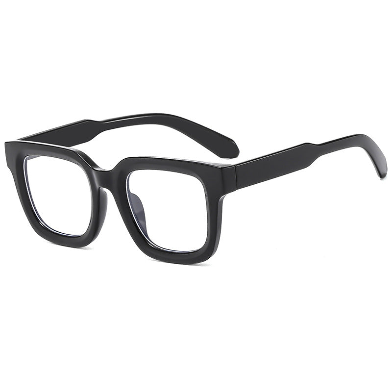 Ladies fashionable sunglasses in striking design Kalsten