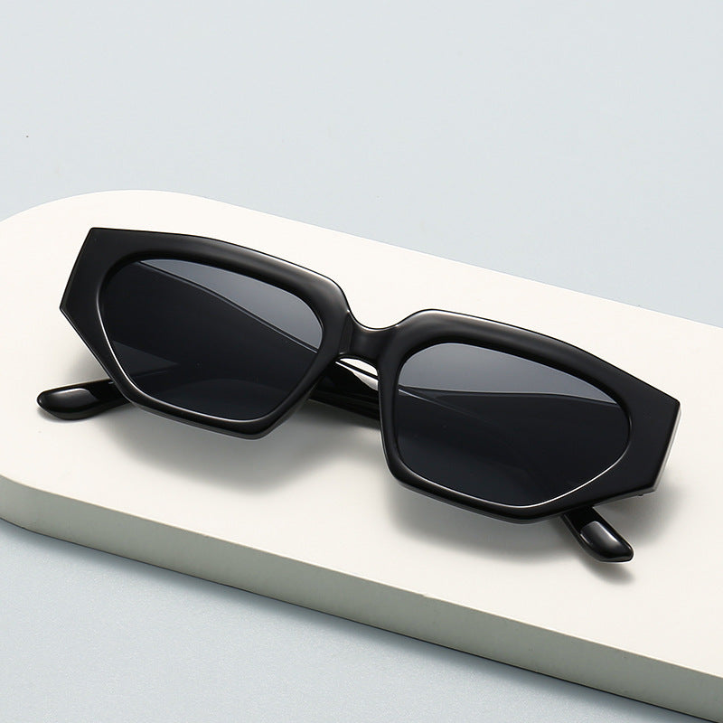 Ladies Fashion Sunglasses in Innovative Polygonal Design Kalsten