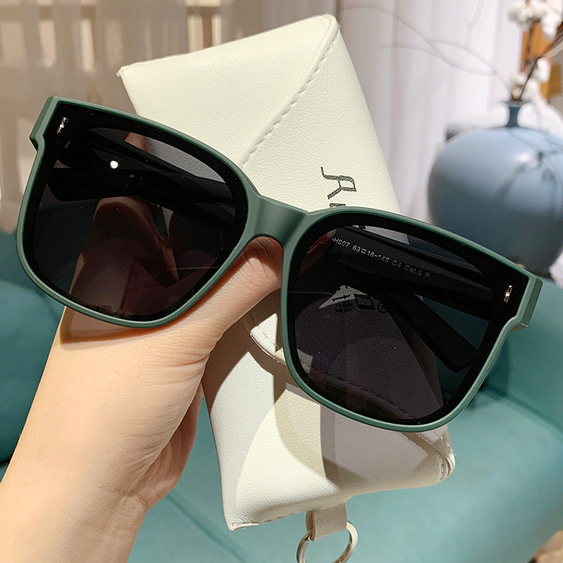 Women's Fashion Sunglasses in Trendy Square Design Kalsten