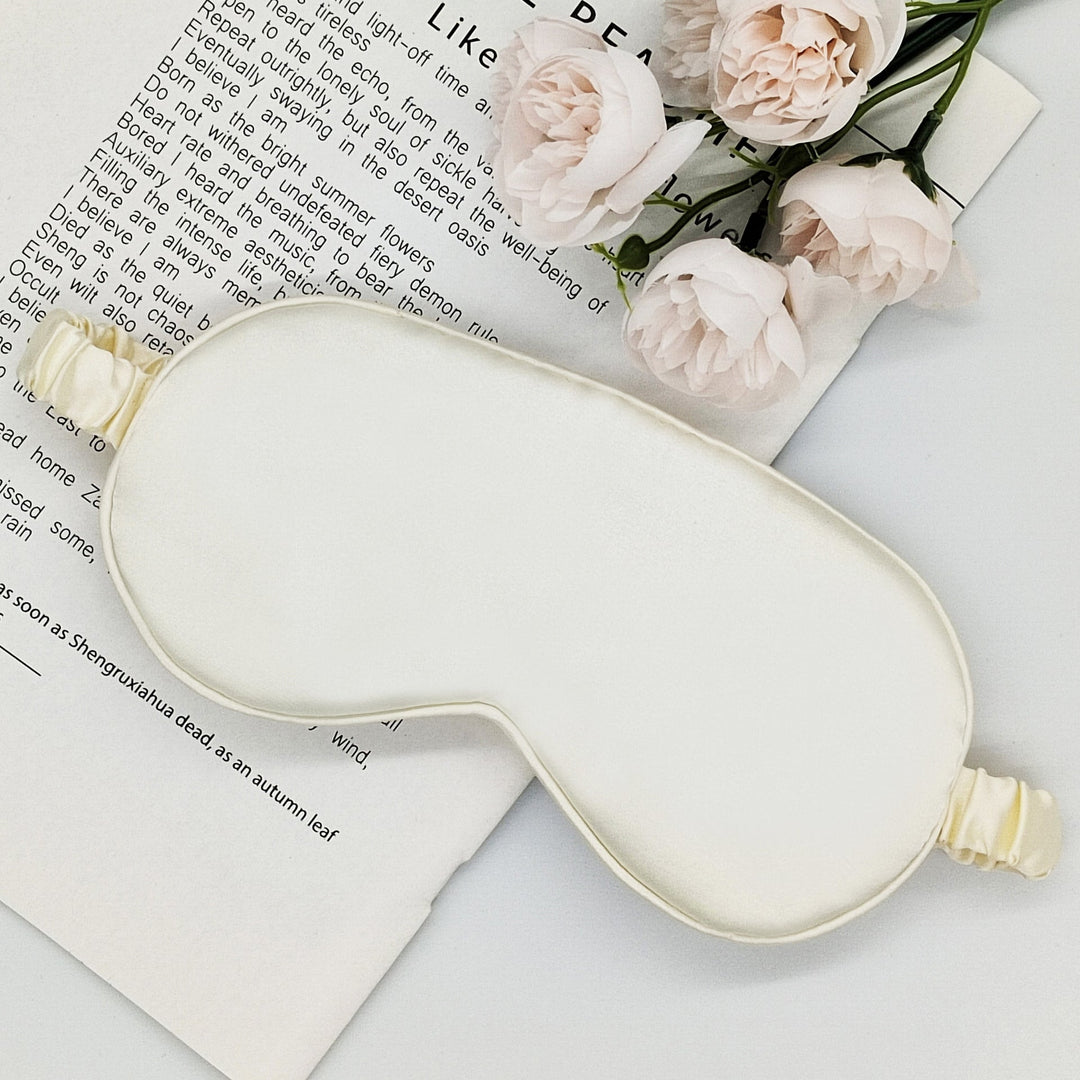Women's ultra-soft sleep mask with extra padding and elastic satin band Kalsten